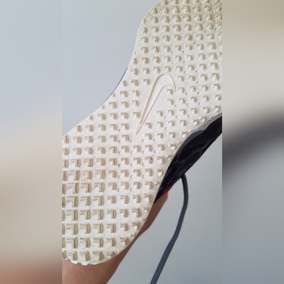 EUC Nike Zoom cheetah print gray black red size 8 - Picture 8 of 12